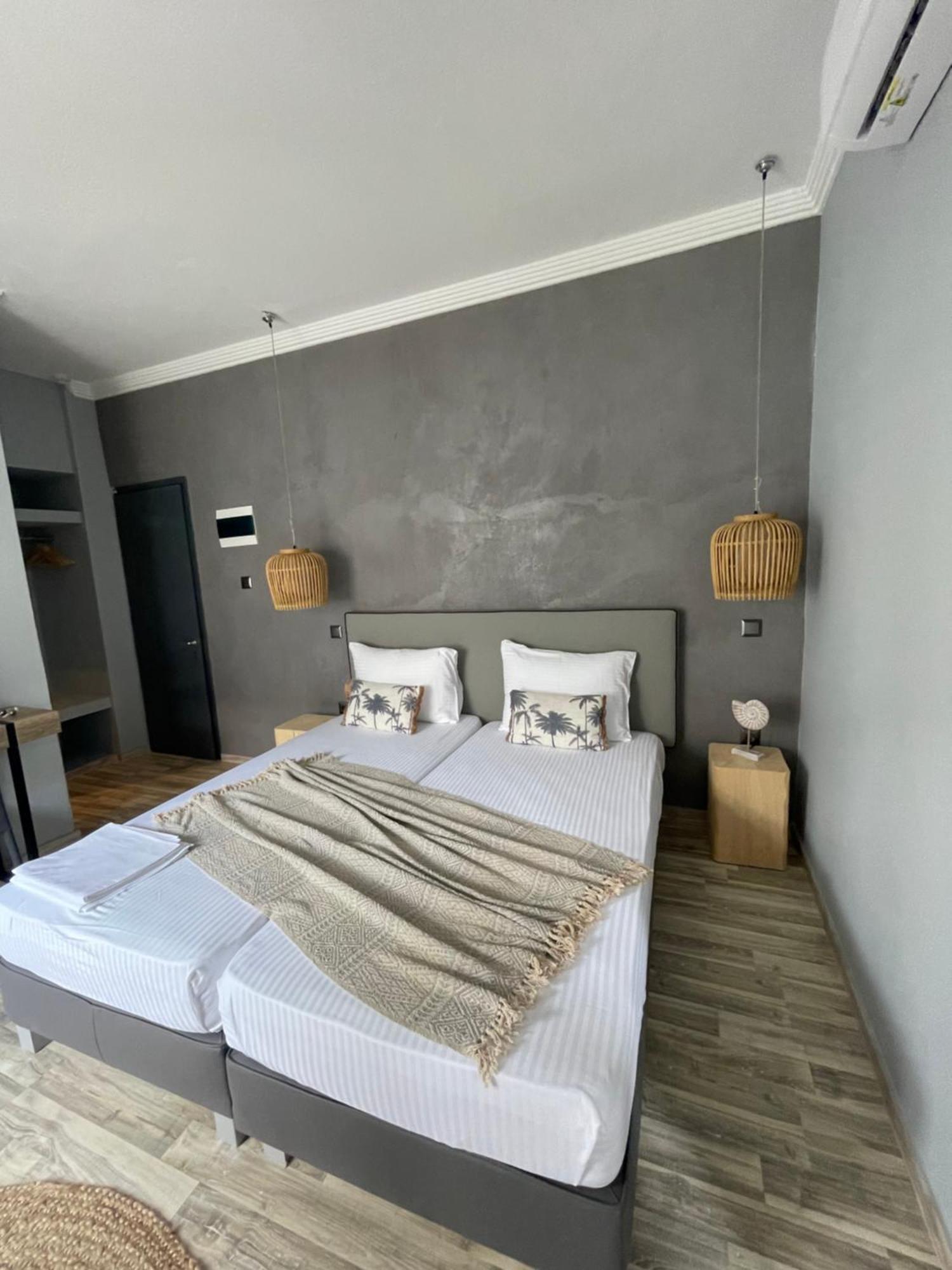 Xenios Hotel เปฟโกโฮรี ภายนอก รูปภาพ